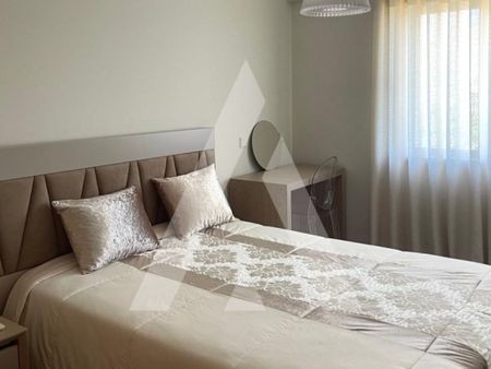 2 room luxury Flat for rent in Porto, Portugal - Photo 3