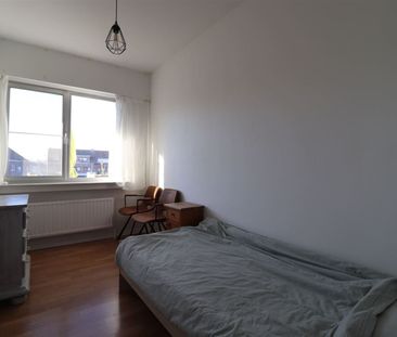 Modern appartement met twee slaapkamers - Photo 2