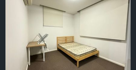 Fully Furnished-🌟 Modern 2 Bedroom + Study | Resort-Style Living in Arncliffe 🌟 - Photo 3