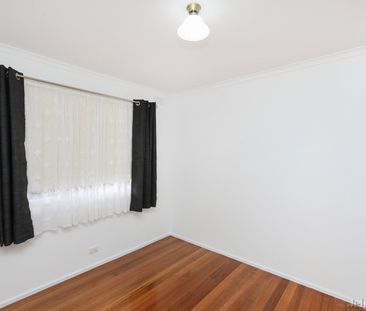 180 Casey Drive, Lalor - Photo 4