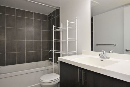 For Lease - 1420 Dupont Street Unit# 318, Toronto, Ontario - Photo 3