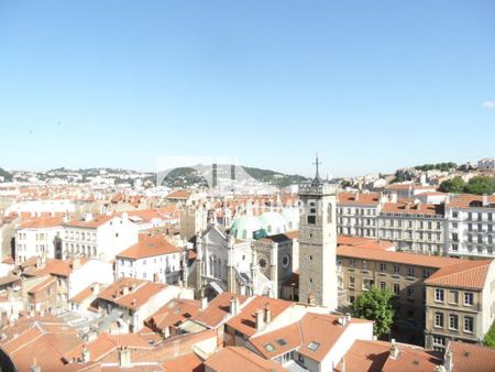 Location Appartement 1 pièce Meublé 12m² ST ETIENNE 42000 - Photo 5