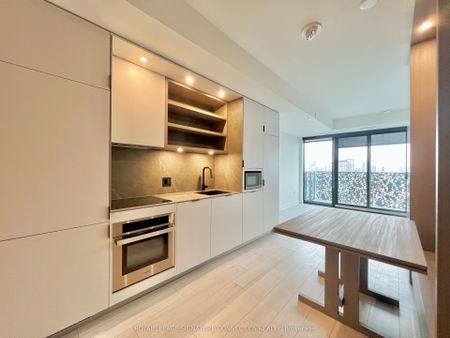 Waldorf Astoria Lofts #2605 - Photo 2