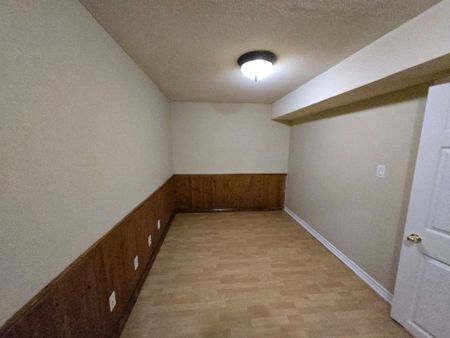 For Lease - 15 Twin Pines Crescent Unit# BSMT, Brampton, Ontario - Photo 3