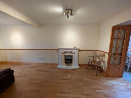 3 bedroom terraced house to rent - Photo 2