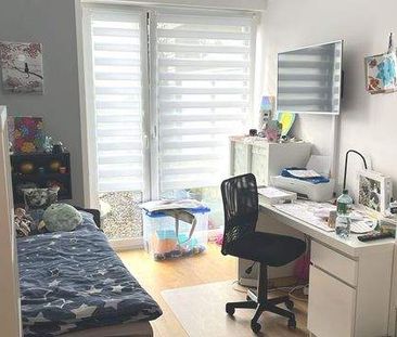 Exklusive, neuwertige 3 Zimmer Erdgeschosswohnung mit Terrasse und ... - Foto 3