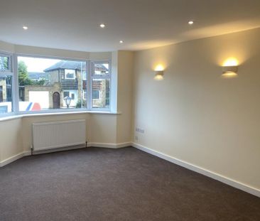 4 bedroom detached house to rent - Photo 3