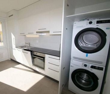 Spacieux appartement 2,5 pièces de 99 m² à Laufen - Photo 2