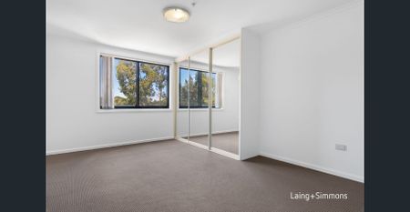 SPACIOUS TWO BEDROOM APARTMENT IN THE HEART OF WESTMEAD - Photo 2