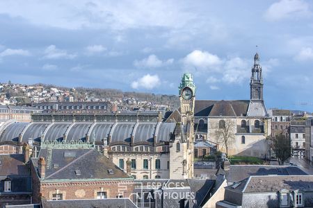 Loft sous comble dans une maison de maître proche de la gare - Photo 5