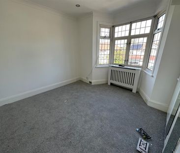 Penshurst Gardens, HA8 9TP, Edgware - Photo 6