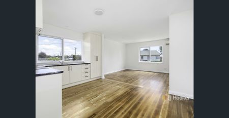 Fully Renovated Unit - Photo 4