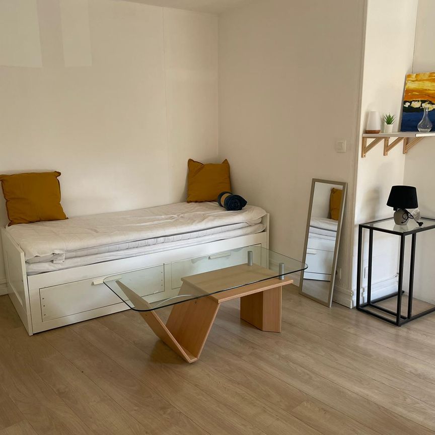 Location Appartement 1 pièce 25m² TROYES 10000 - Photo 1