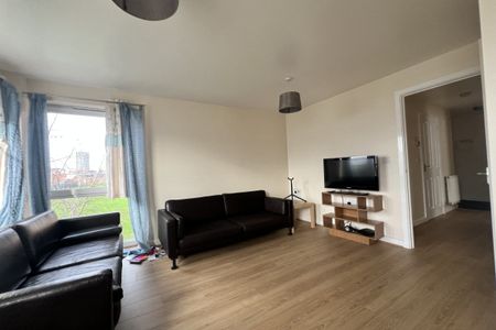 Pavilion Close - Photo 2