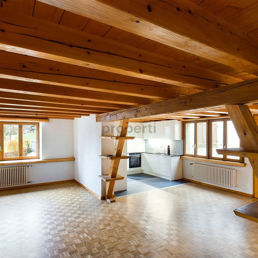 Luminous 4.5-room apartment with balcony in Zwingen - Photo 1