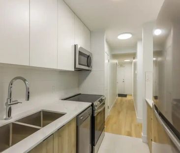 Axis Tower | 10155 116 Street Northwest, Edmonton - Photo 1
