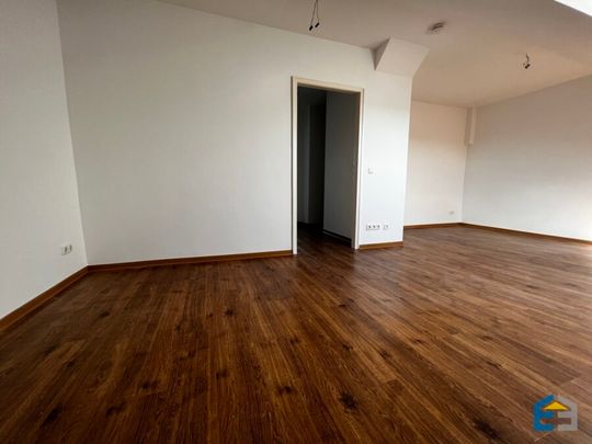 1 Zimmer Wohnung DG – Zentral in Köln-Brück - Foto 1