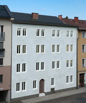 Attraktive 3-Zimmer-Dachwohnung mit Balkon im 3. Stock - Foto 1