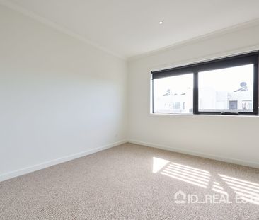 Modern Townhouse at The Barkly - Photo 3