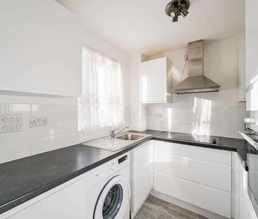 Outlook House, En, Enfield, EN3 - Photo 6