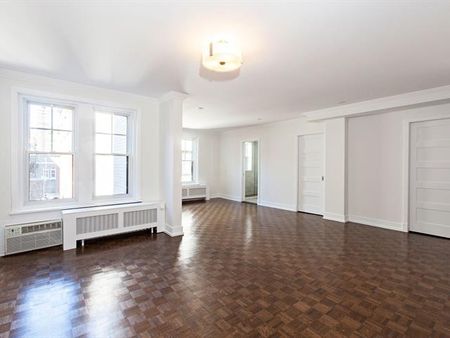 #303 -400 Av. Kensington - Photo 4