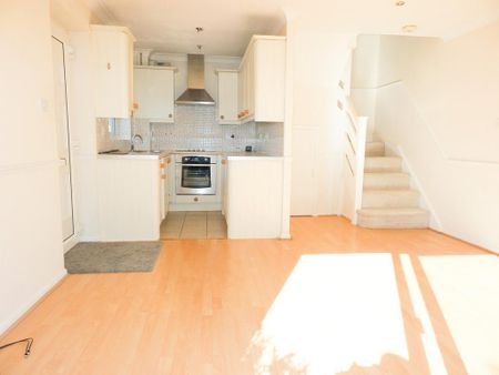1 bedroom end of terrace house to rent - Photo 4