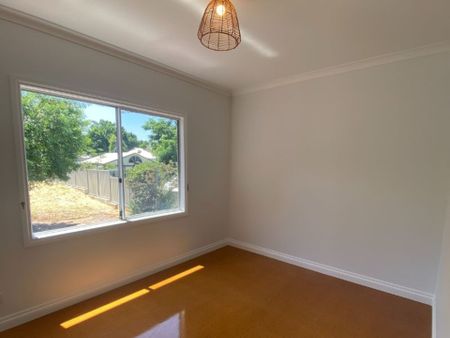 Beautiful Home&comma; Great Location&excl; - Photo 5