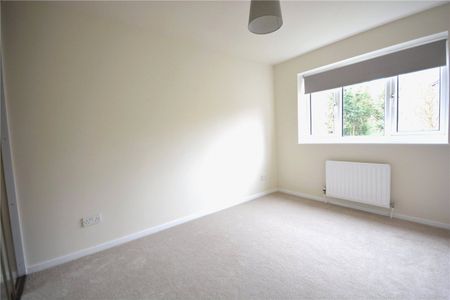 Basing Road, Banstead, Surrey, SM7 2AQ - Photo 3