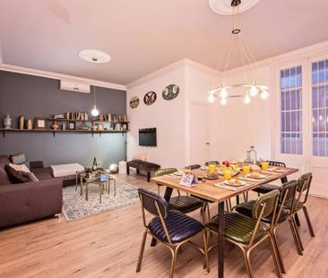 Carrer del Rosselló, Barcelona, Catalonia 08008 - Photo 6