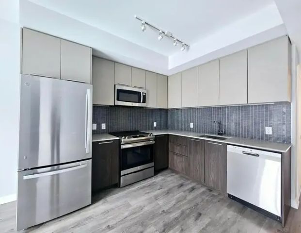 Kingsway by the River - 15 Brin #15383 | 15 Brin Drive, Etobicoke - Photo 1