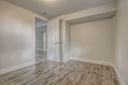 For Lease - 17 Tralee Avenue Unit# #Bsmt, Toronto, Ontario - Photo 4