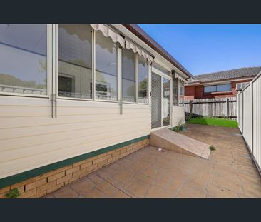 14 Dunkley Street, Smithfield, NSW 2164 - Photo 5