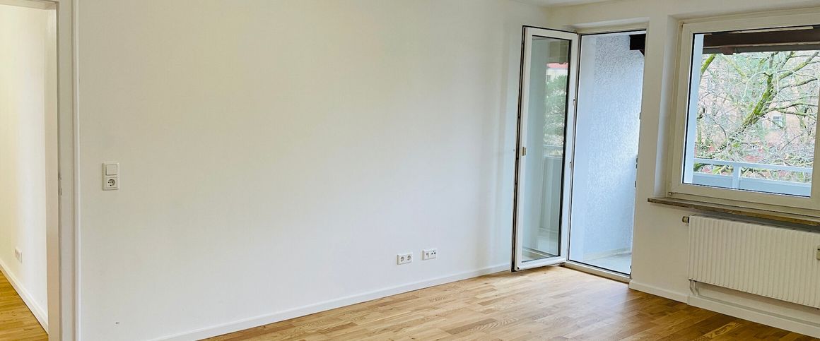 Mietwohnung in Nürnberg - Treppen-Training inklusive: Schöne 3-Zimmer-Wohnung im 4. Stock (ohne Aufzug) - Photo 1