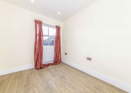 Church Lane, SW17 9PP, London - Photo 2