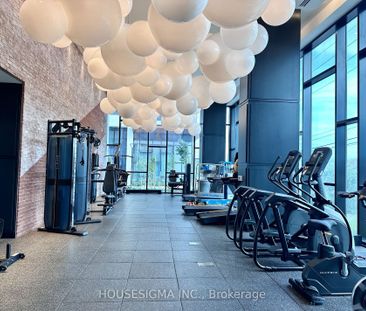 For Lease - 3220 William Coltson Avenue Unit# 812, Oakville, Ontario - Photo 2