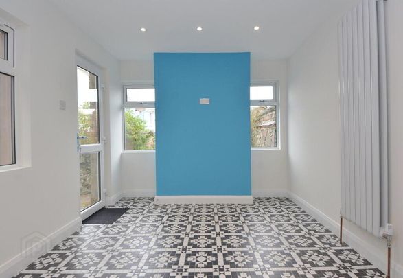 43 Victoria Road, Bangor, BT20 5ER - Photo 1