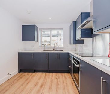 3 bedroom detached house to rent - Photo 4