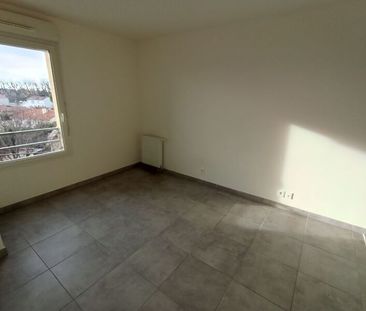 Appartement à louer 2 pièces • 37,90 m2 Istres - Photo 5