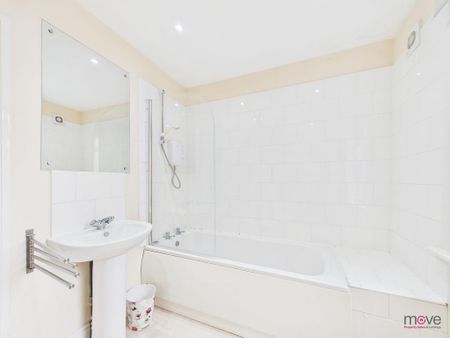 1 bedroom in a house share to rent - Photo 5