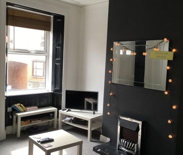 4 bedroom house to rent - Photo 1