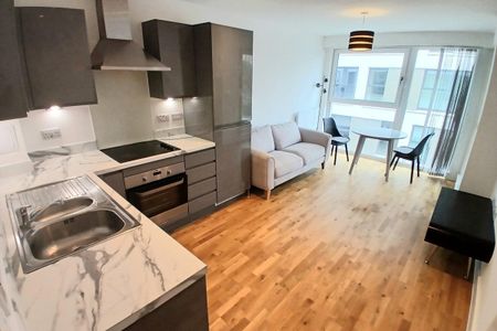 Park Place, STEVENAGE - Photo 4