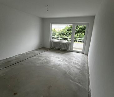 Gemütliche 4-Zimmer-Wohnung mit zwei Loggien // 3.OG rechts - Photo 2