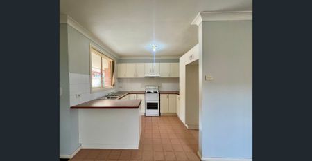 Two-Bedroom Villa in Prime Glenfield Location - Photo 2