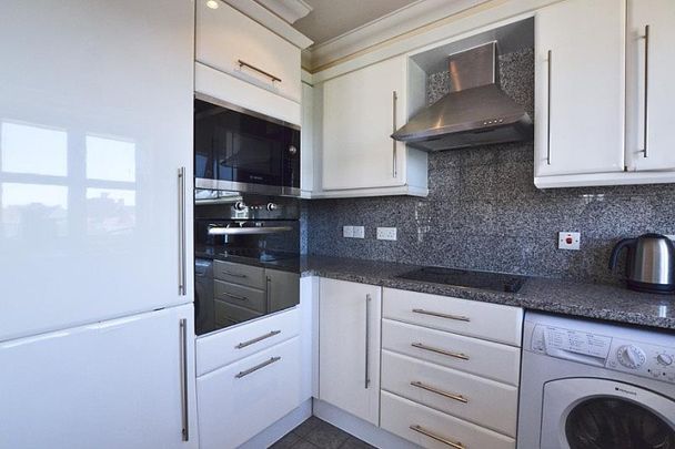£692.31 per week (£3,000.00 per month) - Photo 1