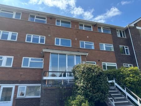 Marina Court, Douglas Avenue - Photo 1