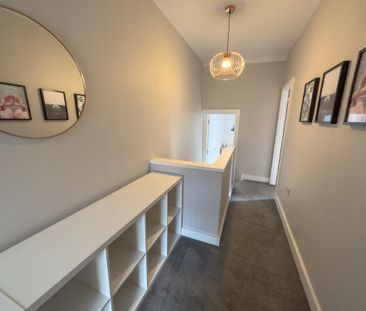 4 bedroom terraced house to rent - Photo 3