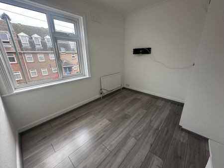 Ockley Road, Bognor Regis - Photo 5