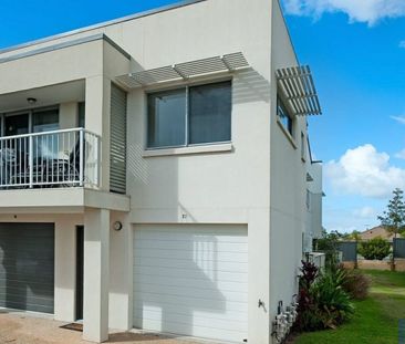 🏡 Stunning House in Prime Mango Hill Location – Your Perfect Home A... - Photo 3