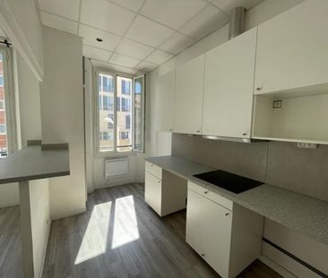 Appartement 2 pièce(s) 52.6 m² - Photo 5