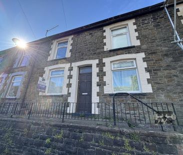 2 bedroom terraced house to rent - Photo 5